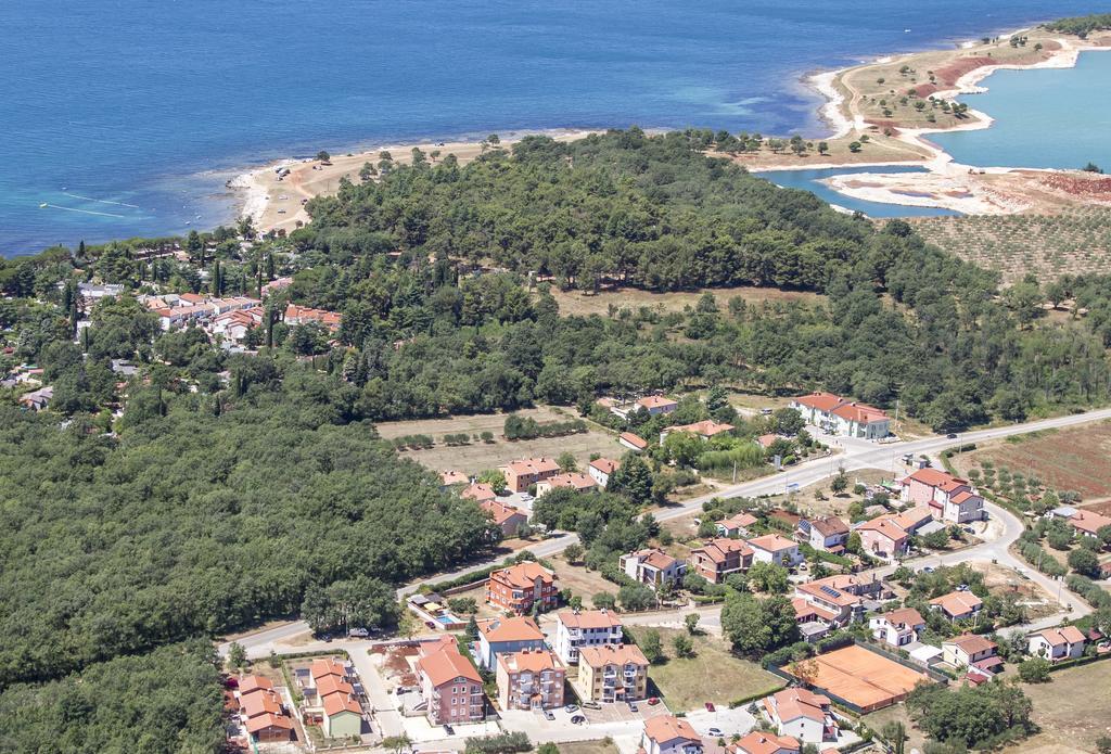 Apartments Dugonjic Umag Chambre photo